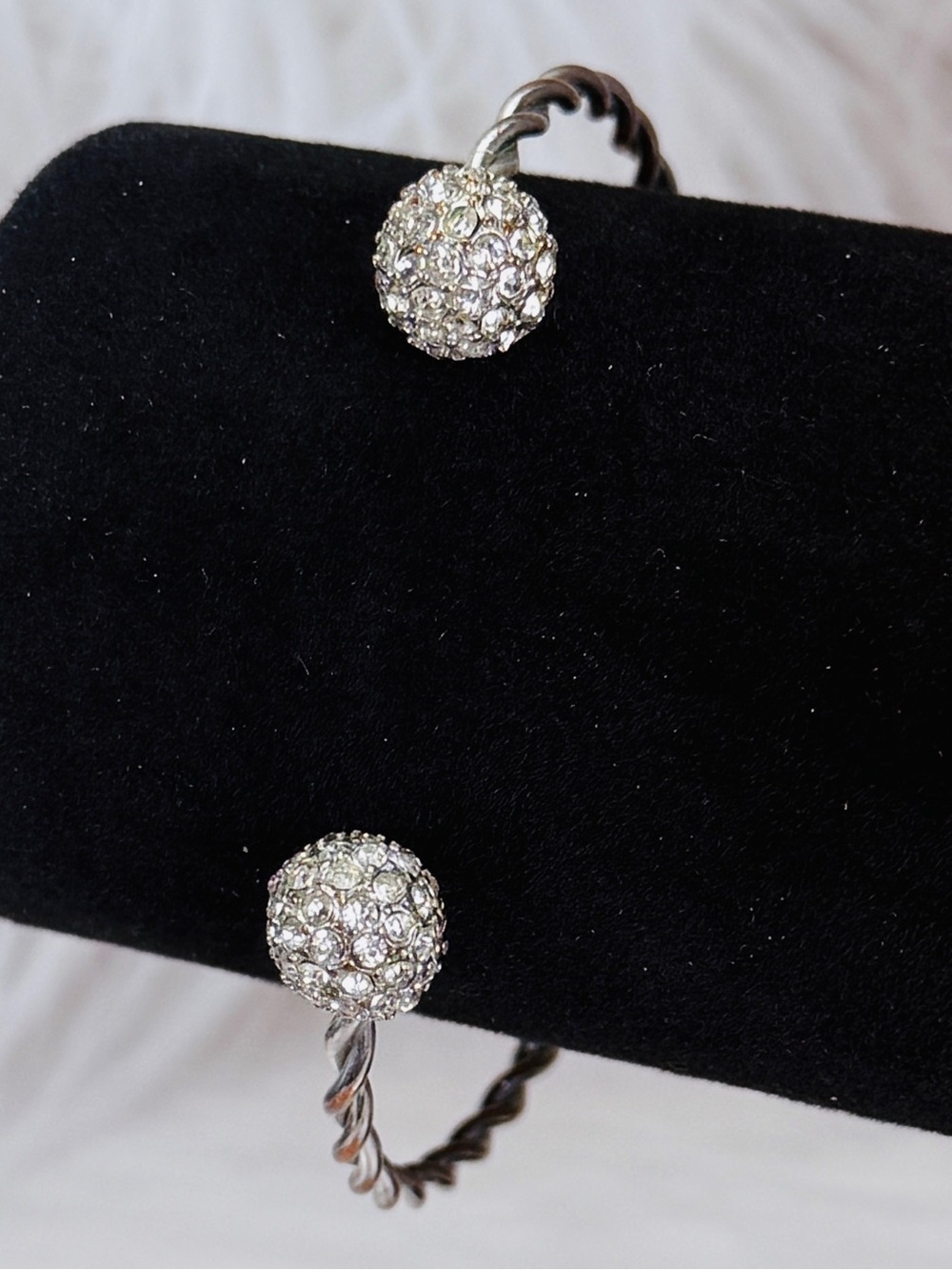 Elegant vintage aged Silvertone twisted bling cuff bracelet